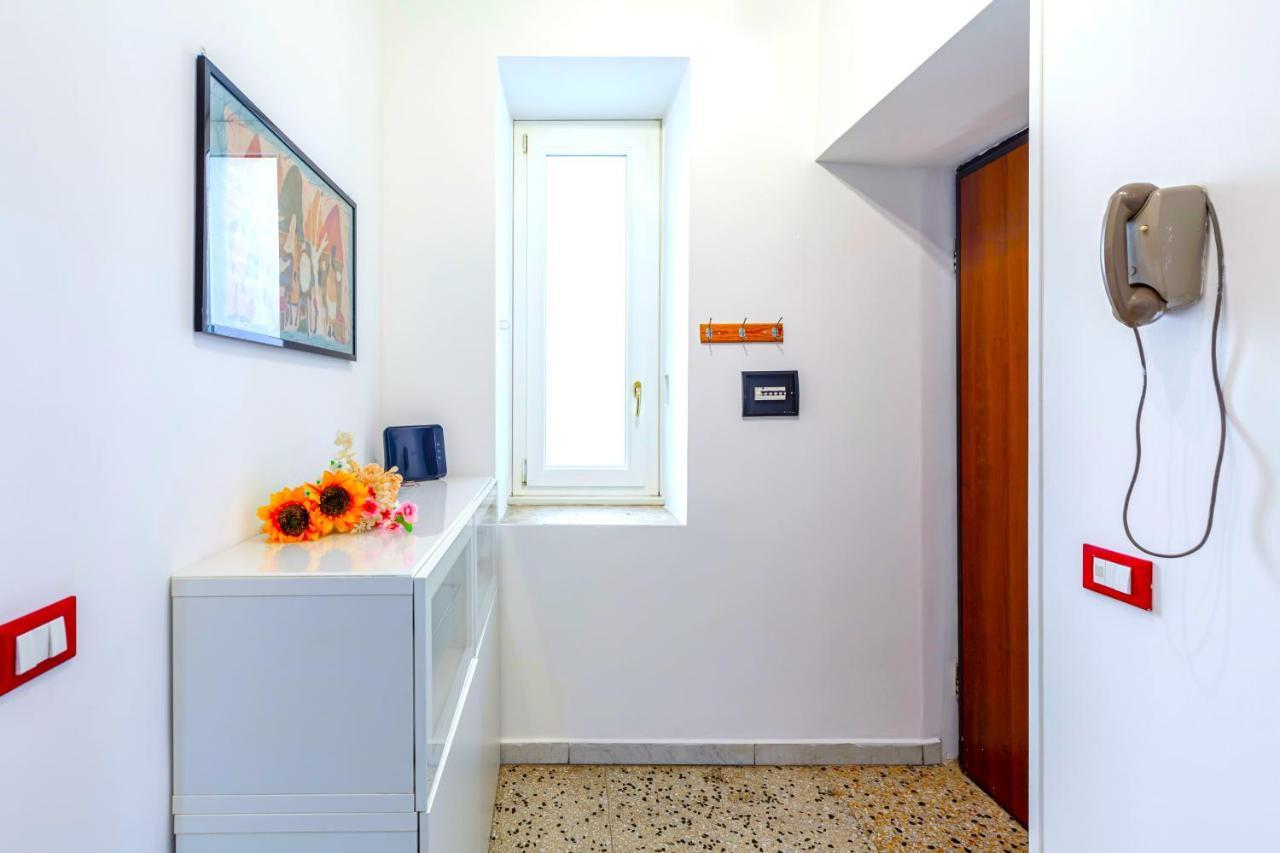 Hostly - Sant'Orsola Suite Apartment Rom Eksteriør billede